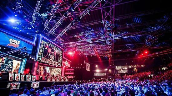 关于足球明 关于足球明